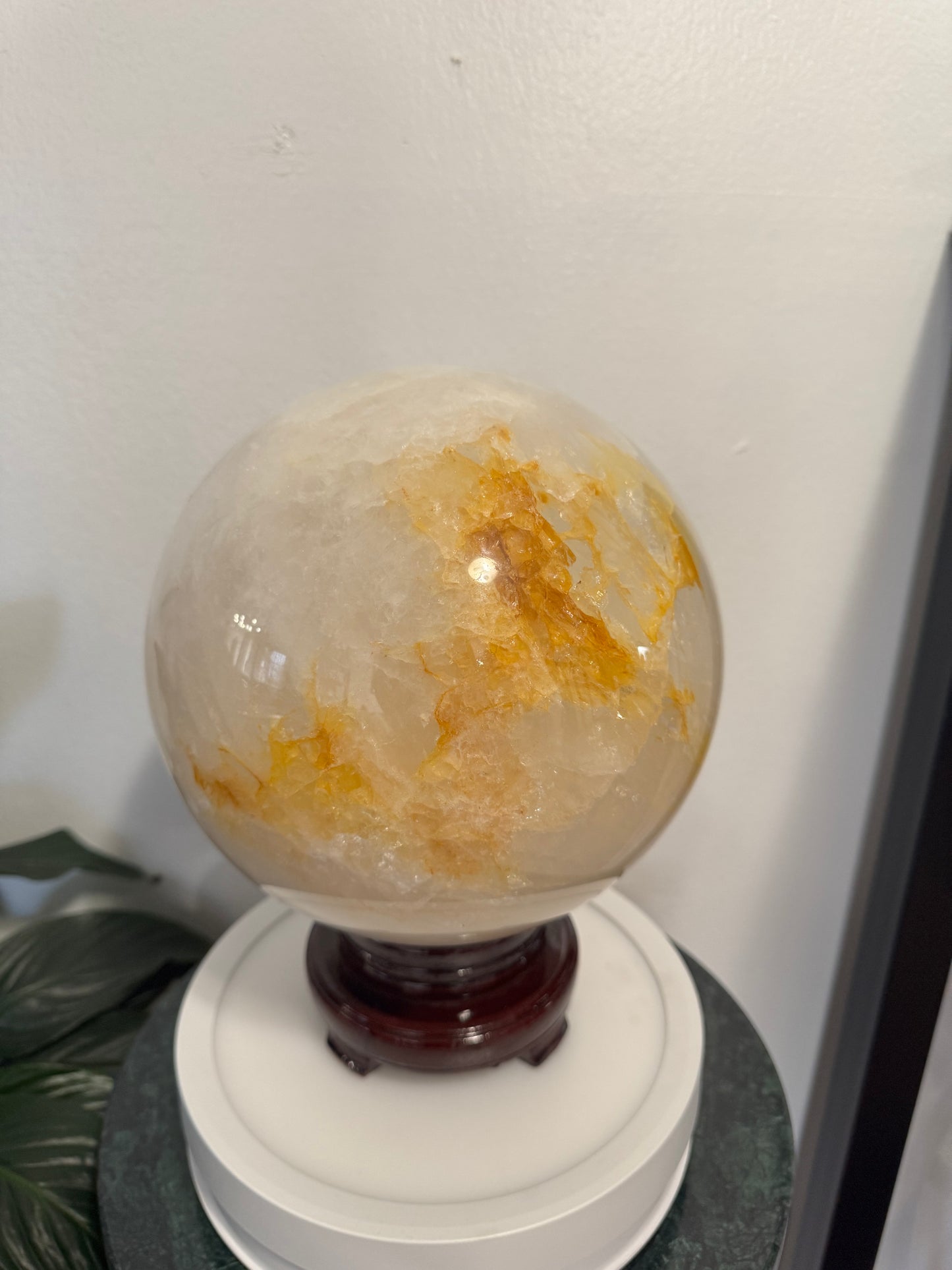 Golden Healer Quartz Sphere – 26.48 lb | 6” Wide