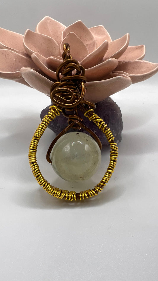 Prehnite pendant- "stone of dreaming"; it is believed to increase the power of the dream state